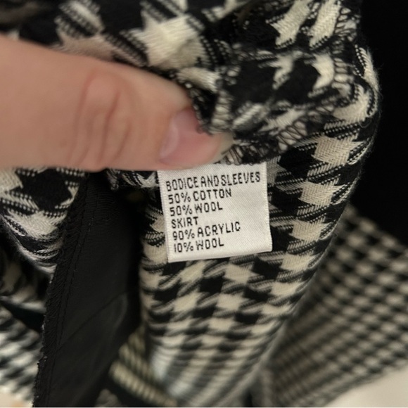 Talbots Vintage Black Houndstooth Turtleneck Sweater Dress - Picture 4 of 4